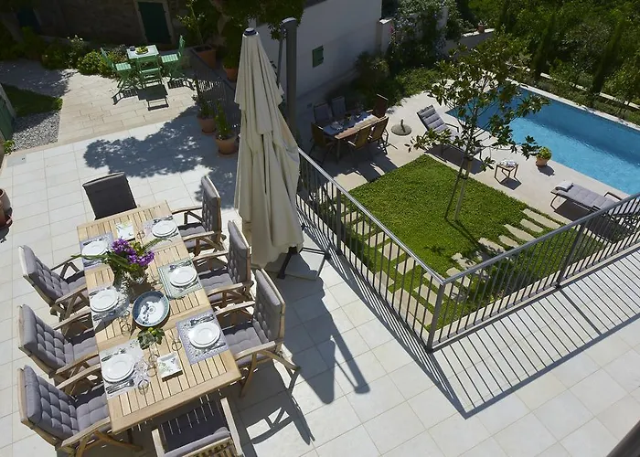 Celine ポスティレ