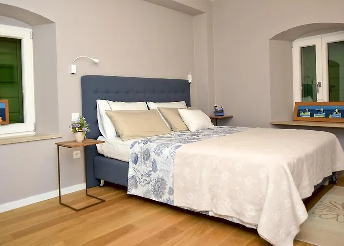 ヴィラ Celine ポスティレ